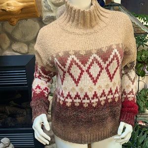 Elsamanda Tribal Sweater